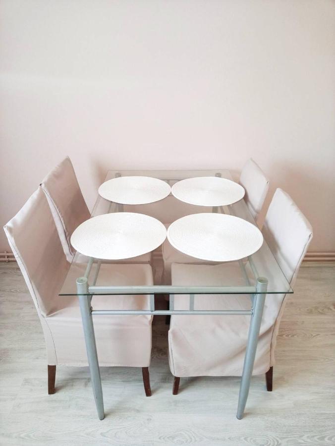 Stardust Apartman เปตช์ ภายนอก รูปภาพ